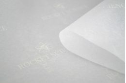 Carta velina bianca con stampa bianca | 18 g/mq